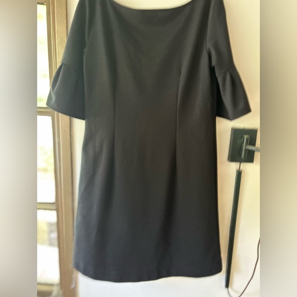 Elegant solid little black dress - Picture 2 of 2